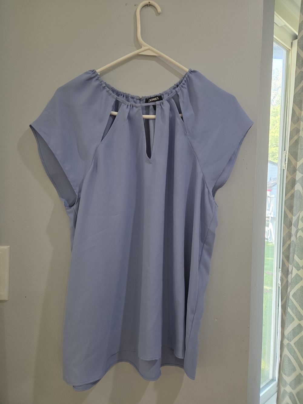 Express Lavender Keyhole Cap-Sleeve Blouse